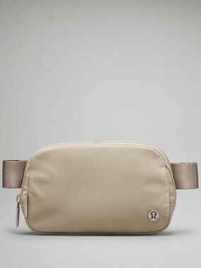 lululemon athletica Belt Bag